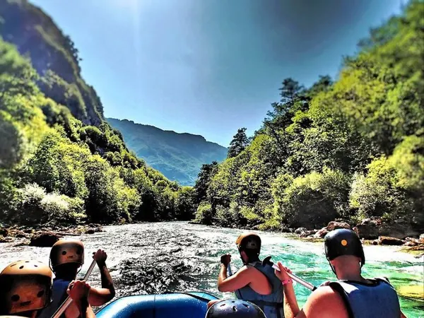 Tara Rafting 14 km — Durmitor National Park